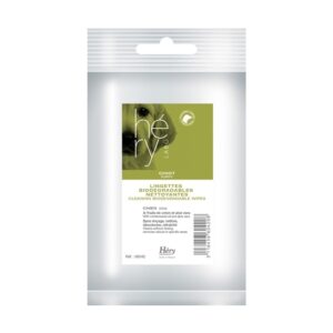 Hery cleaning wipes puppy