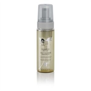 Yuup! Daily No Rinse Shampoo Hond & Kat 250 ml